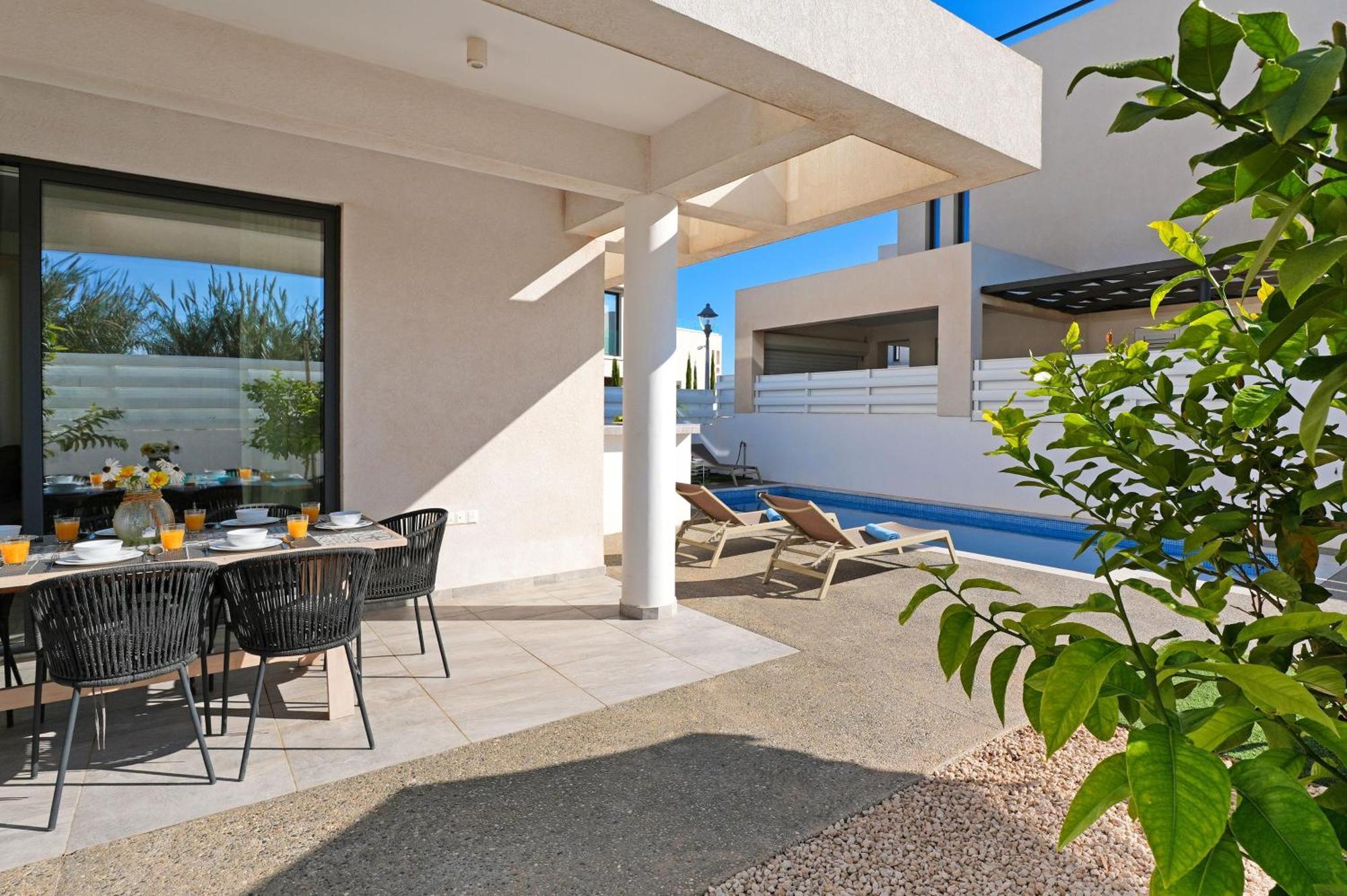 Villa Queen Valentina Протарас Екстериор снимка